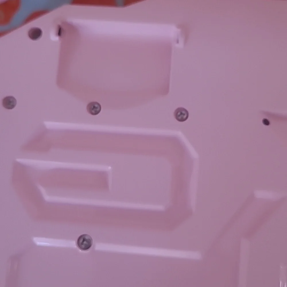 Pink Gaming Keyboard - Picture 6 of 7